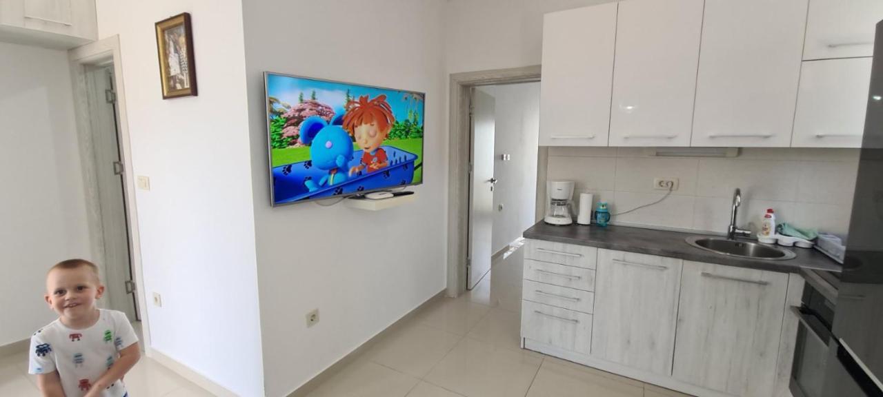 Guest House Ugljevarevic Budua Esterno foto
