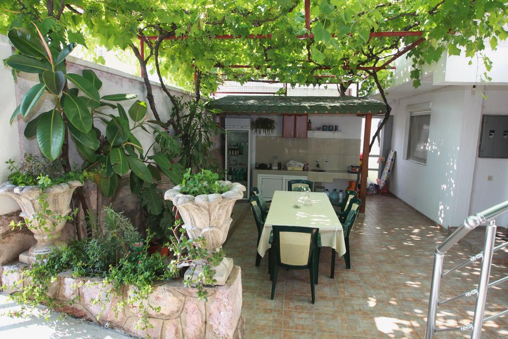 Guest House Ugljevarevic Budua Camera foto