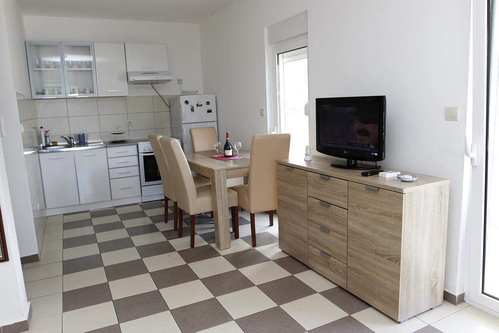 Guest House Ugljevarevic Budua Esterno foto