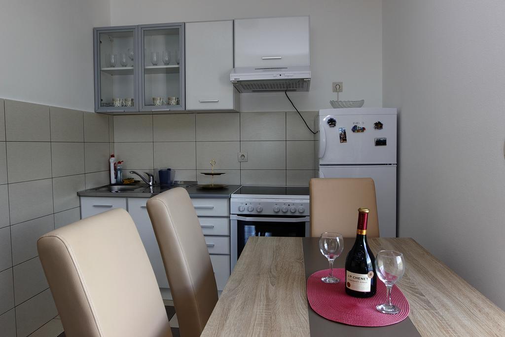 Guest House Ugljevarevic Budua Esterno foto