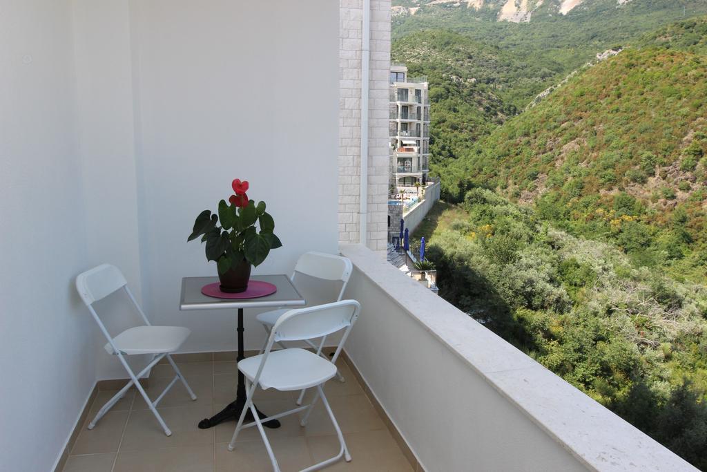Guest House Ugljevarevic Budua Esterno foto