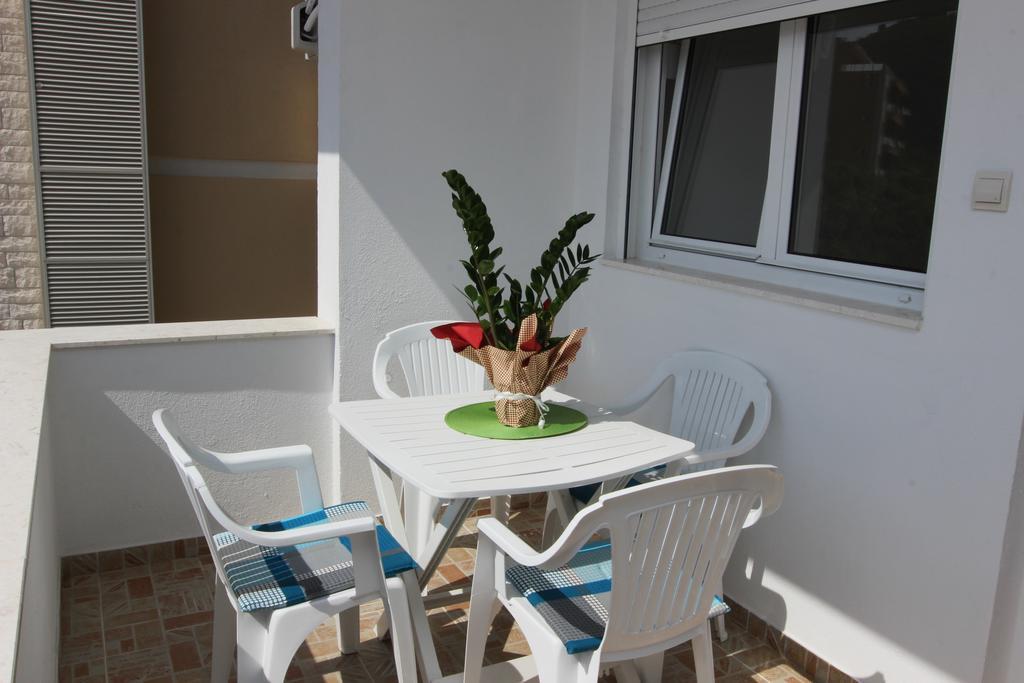 Guest House Ugljevarevic Budua Esterno foto