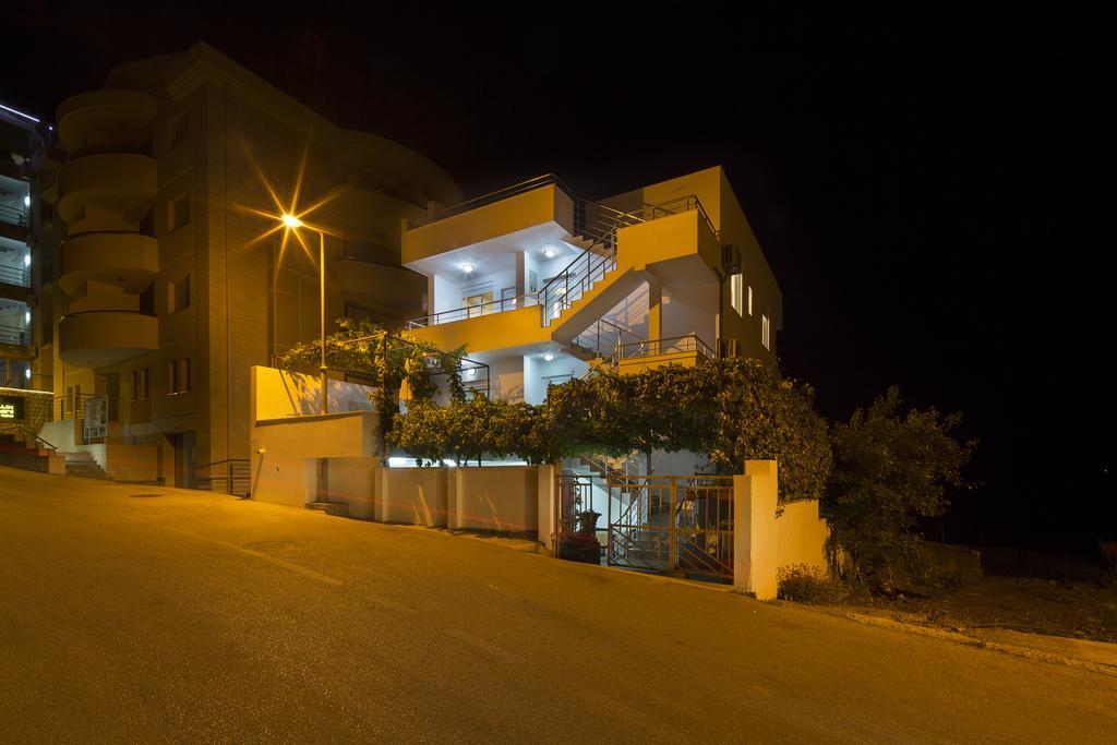 Guest House Ugljevarevic Budua Esterno foto